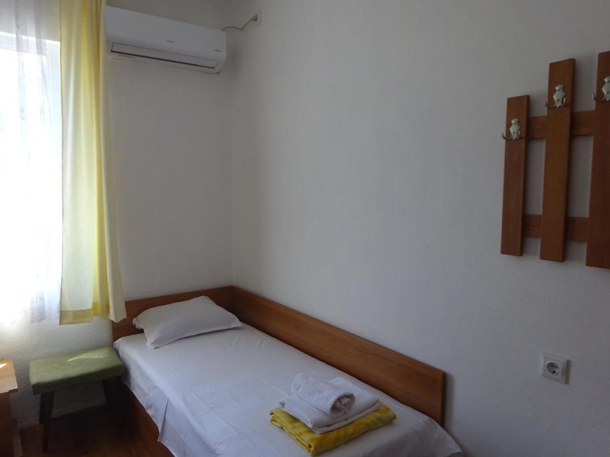 Hrisi Hotell Tsjernomorets Eksteriør bilde